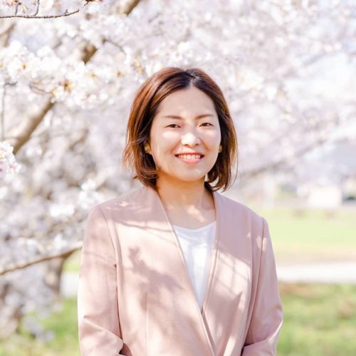 船田　智香